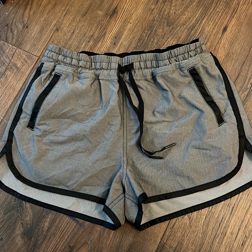 Lululemon Varsity Drawstring Shorts